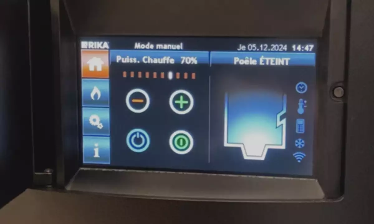 Accueil écran tactile poêle à pellets RIKA