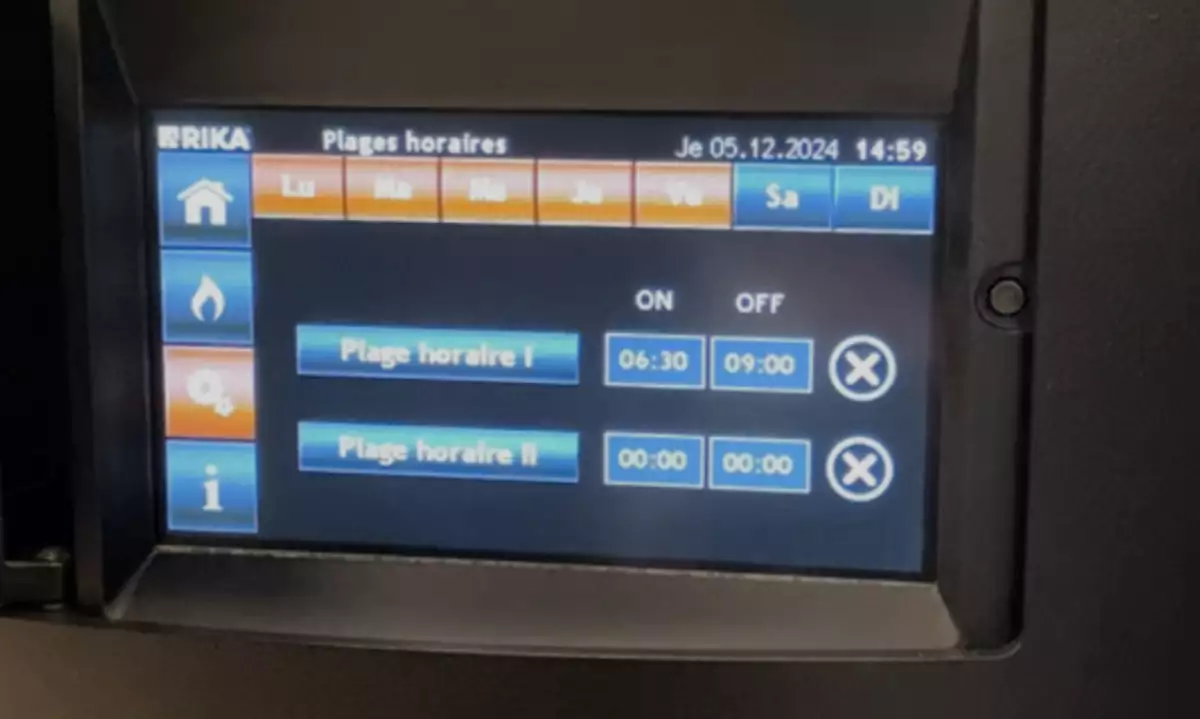 Programmation des plages horaires sur un poêle à pellets RIKA