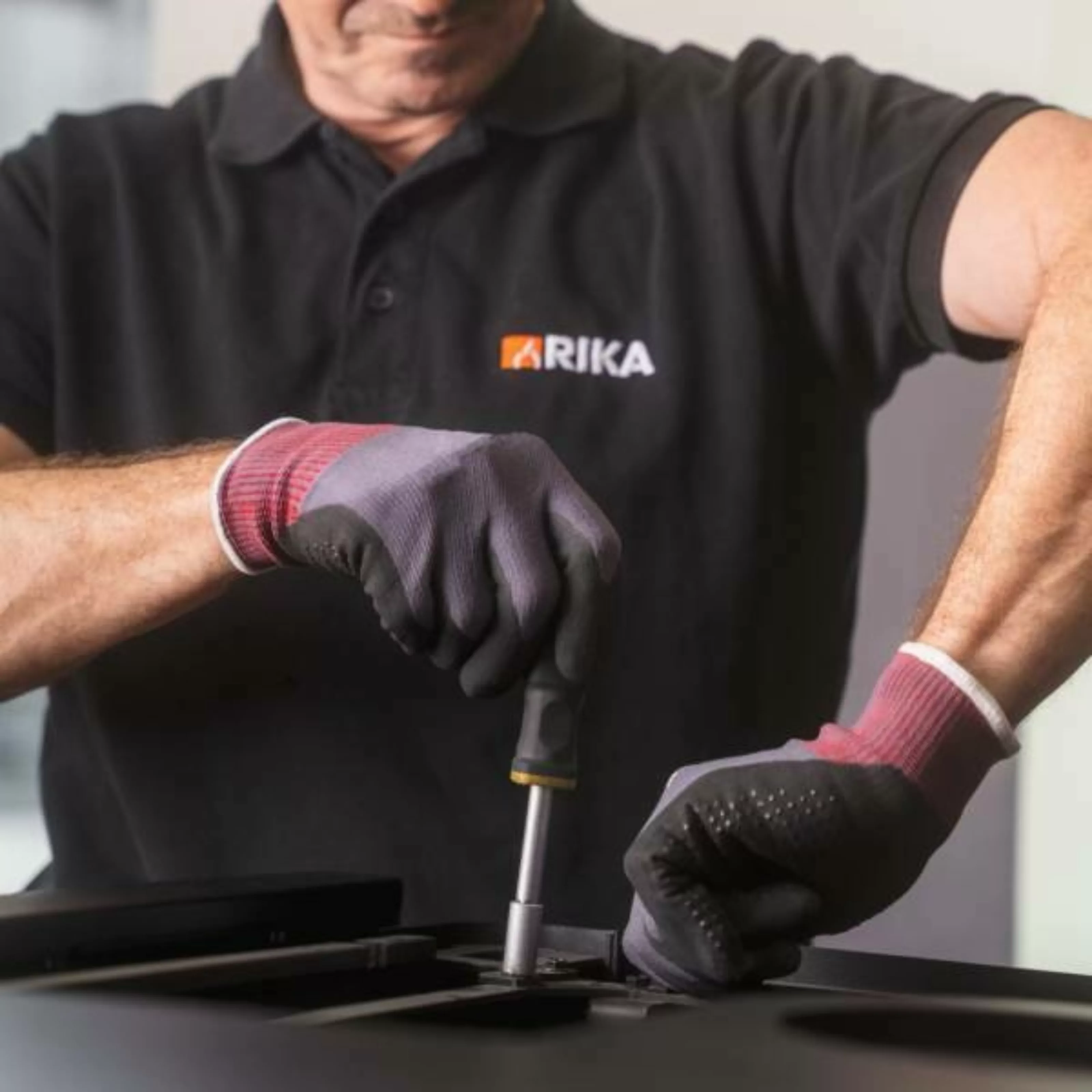 Entretien poêle RIKA