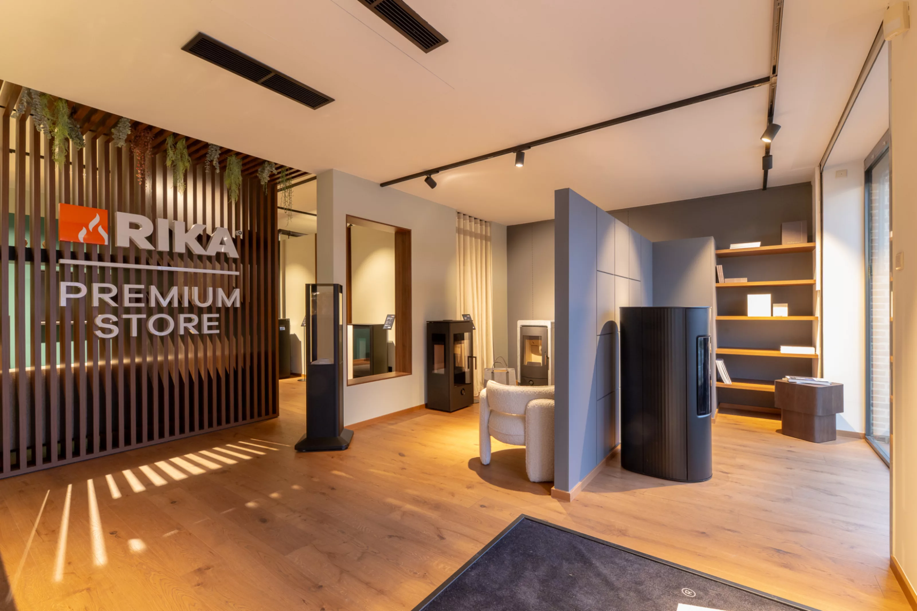 Studiovision gijsens 260211 rika LR 023 SV9 7840